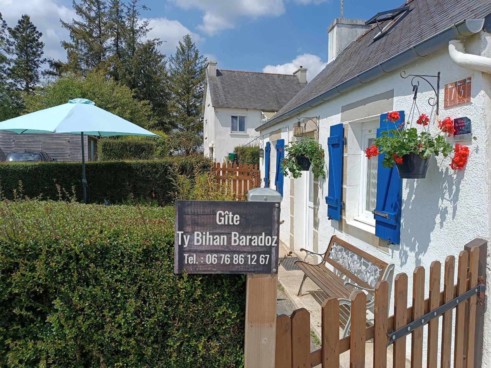 Gite Ty Bihan Baradoz Scrignac エクステリア 写真